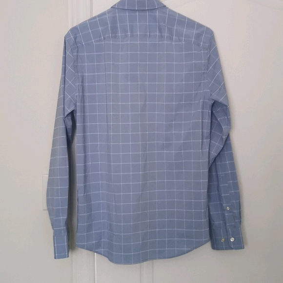 *New* Men's Dress Shirt - Picture 3 of 3